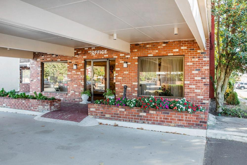 Quality Inn&Suites Millville – Vineland Esterno foto