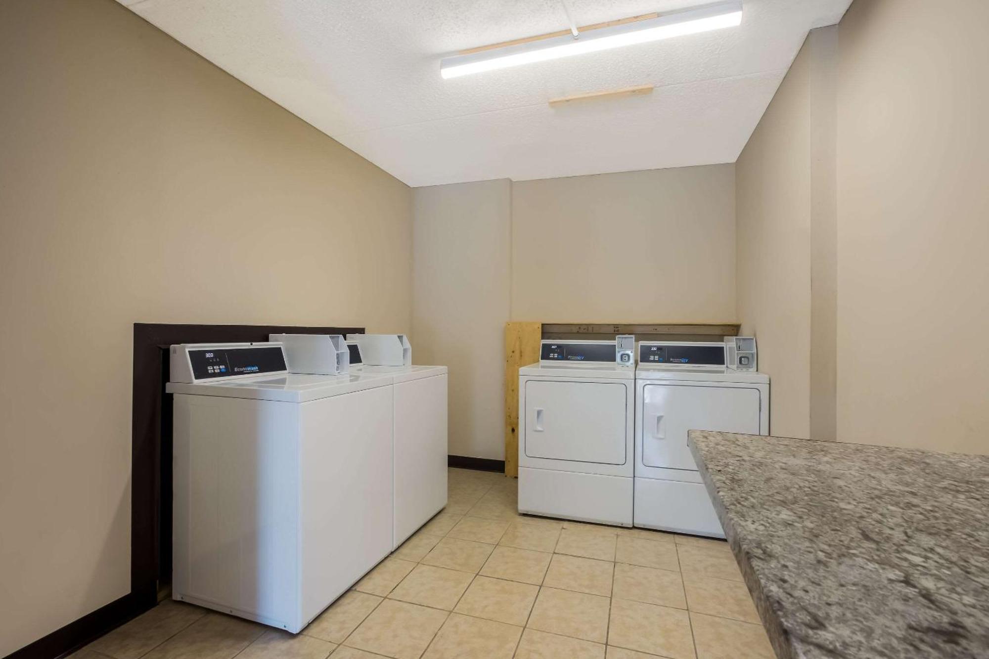 Quality Inn&Suites Millville – Vineland Esterno foto