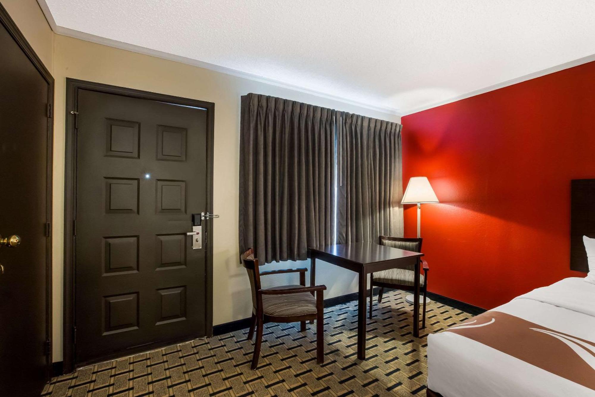 Quality Inn&Suites Millville – Vineland Esterno foto